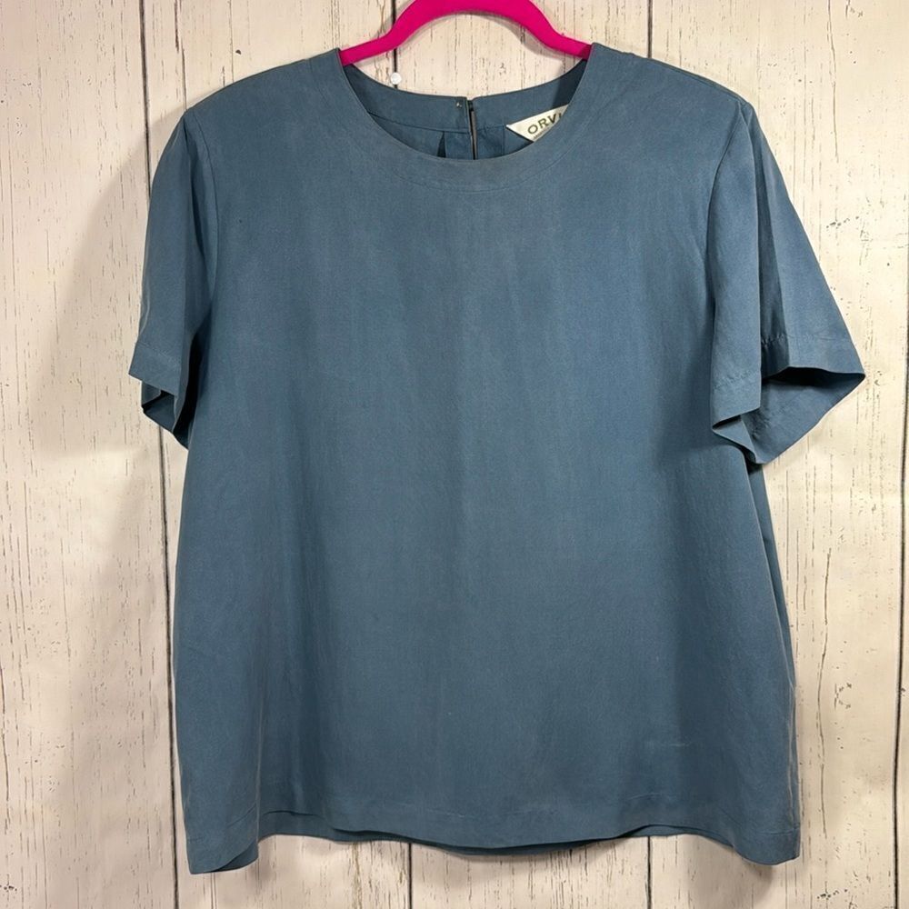 Orvis Womens 100% Silk Vintage Crewneck Short Sleeve Casual Light Blue Blouse